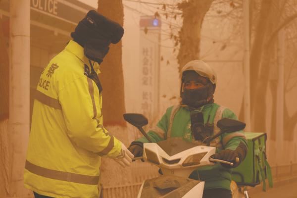 寒潮沙尘暴来袭，交管局发布提示→