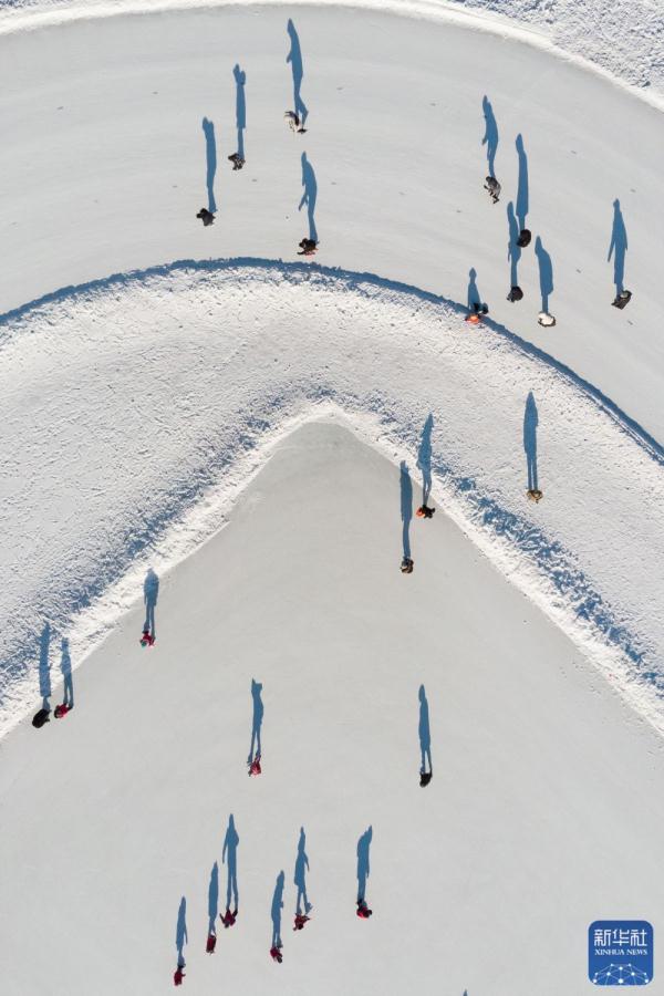 冰雪旅游火出圈 龙江“冰雪+”火爆