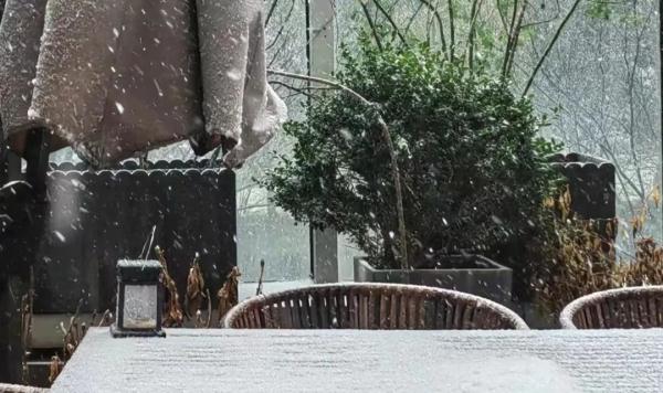 安徽43个市县陆续出现降雪!28个市县出现冻雨!雨雪2月底能停吗? 安徽43个市县陆续出现降雪!28个市县出现冻雨!雨雪2月底能停吗?