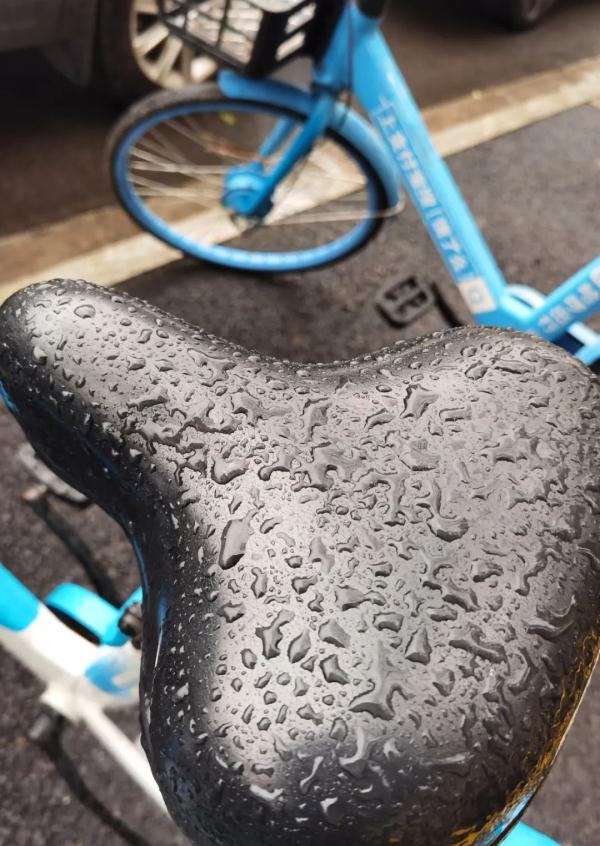 今晨武汉已出现冻雨!他们彻夜未眠 今晨武汉已出现冻雨!他们彻夜未眠