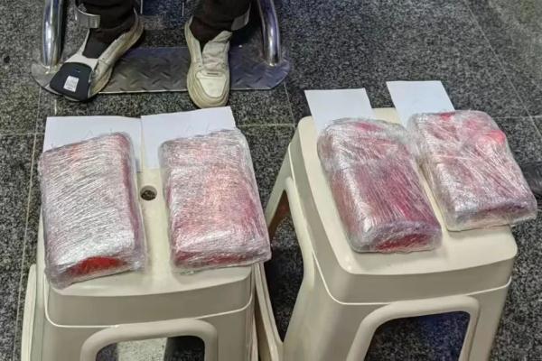 缴获毒品麻古24000颗!贵州毕节警方破获一起贩毒案 缴获毒品麻古24000颗!贵州毕节警方破获一起贩毒案