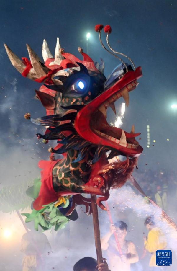 龙舞千年——广西宾阳县炮龙文化的传承与发展 龙舞千年——广西宾阳县炮龙文化的传承与发展