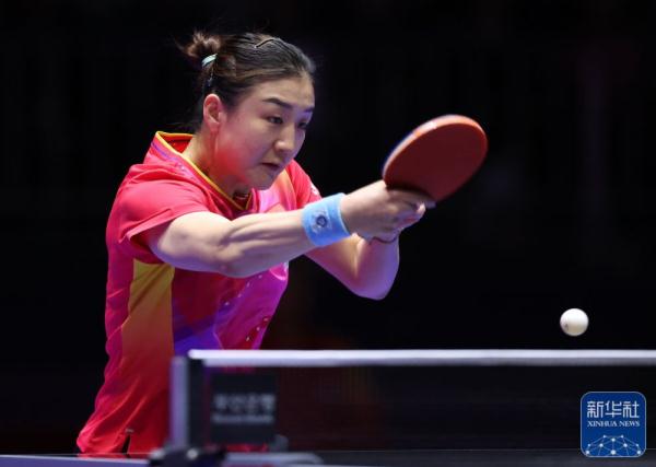 世乒赛｜中国女团晋级八强