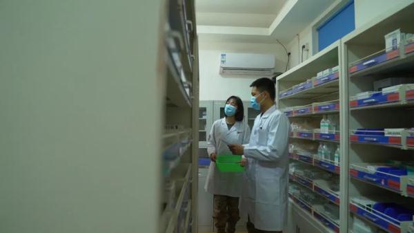 装甲驾驶特级，荣立二等功，这个95后女兵刷屏了！