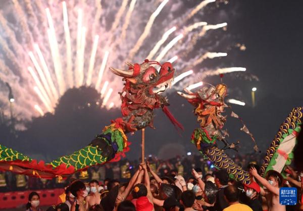 龙舞千年——广西宾阳县炮龙文化的传承与发展 龙舞千年——广西宾阳县炮龙文化的传承与发展