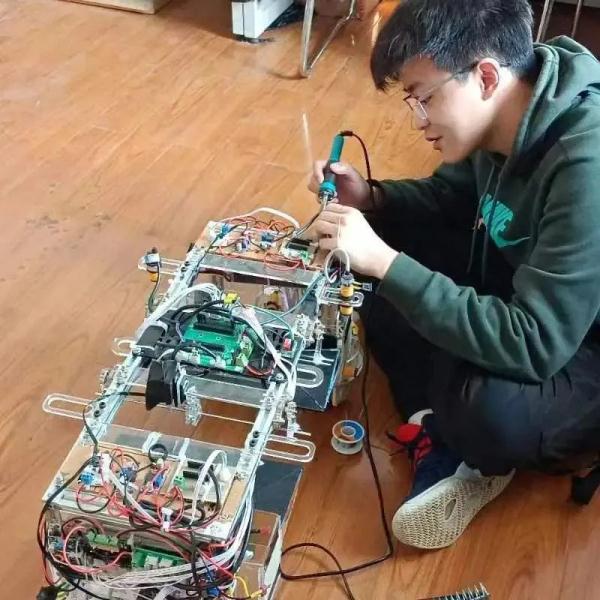 600余页课程笔记80余份思维导图这就是学霸的秘诀吧