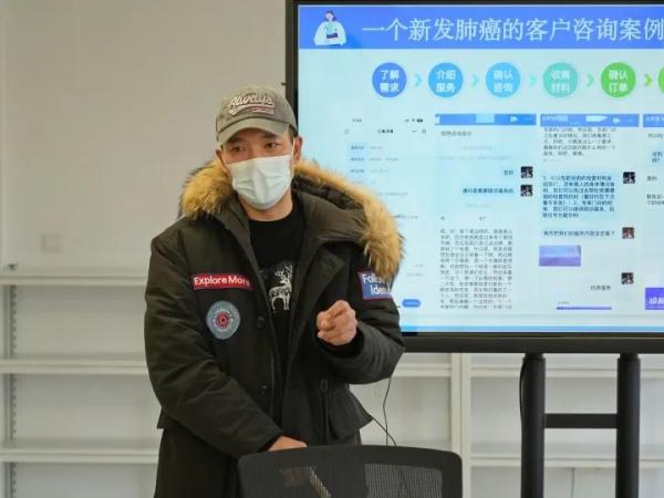 “临时家人”们的探索与忧虑