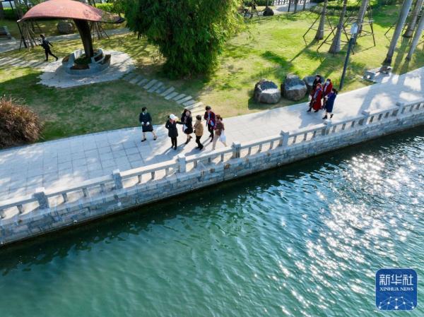 新华全媒+｜从臭水湖到“城市会客厅”——厦门筼筜湖的生态蝶变