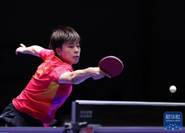 世乒赛｜中国女团晋级八强
