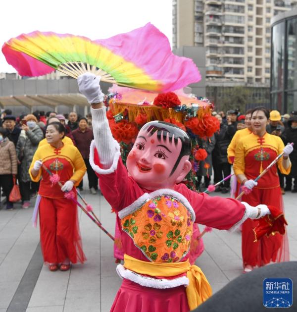 新春走基层|重庆璧山举办群众新春联欢活动