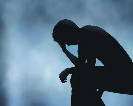 员工抑郁请病假,偷偷考研成功还领着40万高薪…自称"能力异于常人"