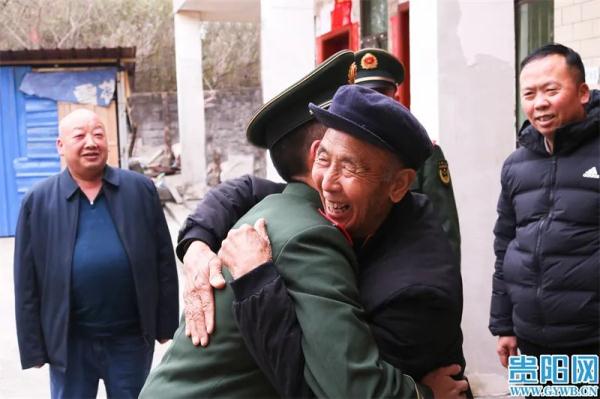 武警贵阳支队官兵看望慰问驻地抗美援朝老兵