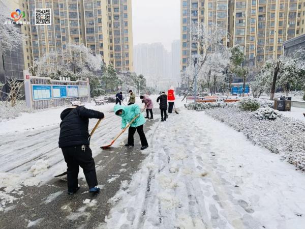雨雪冰冻还将持续几天？武汉市机场、车站、景区都在行动，现场直击→
