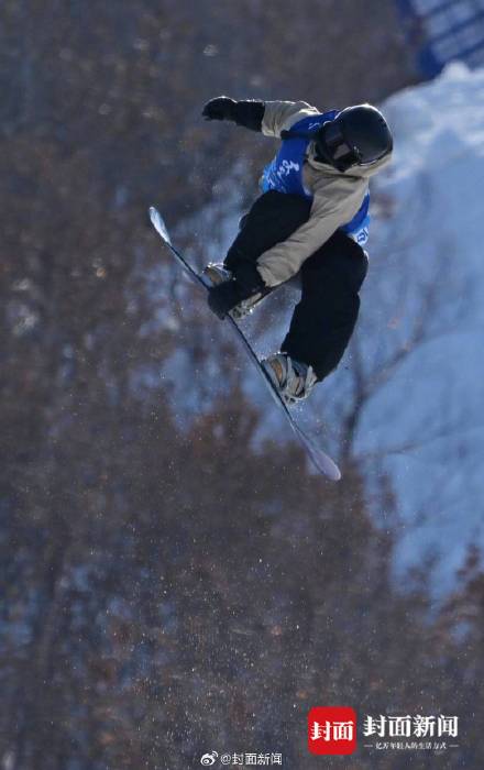 帅！苏翊鸣夺冠瞬间