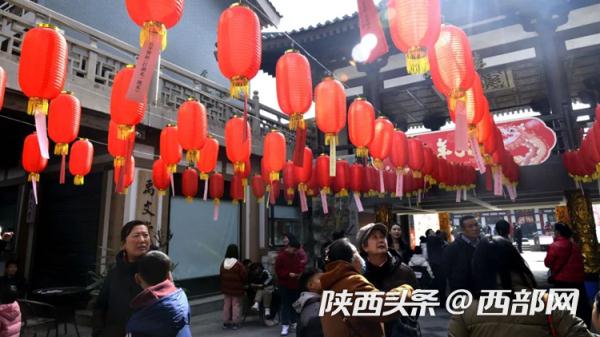 元宵节去哪看花灯？来西安这些地方感受“花市灯如昼”
