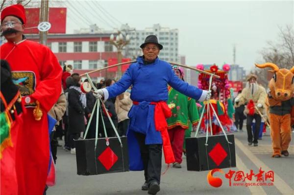 霸屏热搜！“出圈”了，这次是天水“社火”