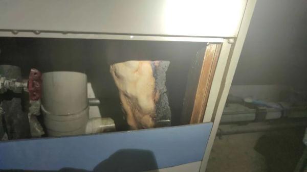 “火烧连营”！4楼起火，1楼、2楼也遭殃