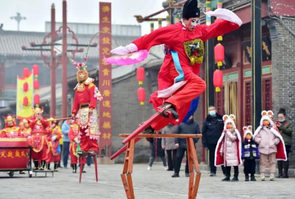 除了吃元宵赏花灯,河北人的正月十五还要做这些事→ 除了吃元宵赏花灯,河北人的正月十五还要做这些事→