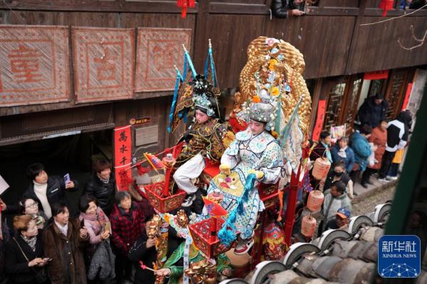 前童元宵行会:传承500年的民俗盛会上演 前童元宵行会:传承500年的民俗盛会上演