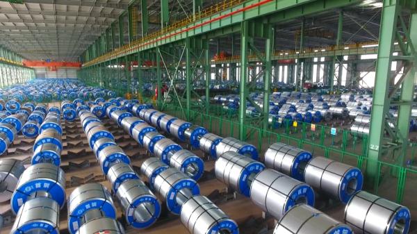 从西山南麓到渤海之滨，百年首钢打造钢铁“梦工厂”