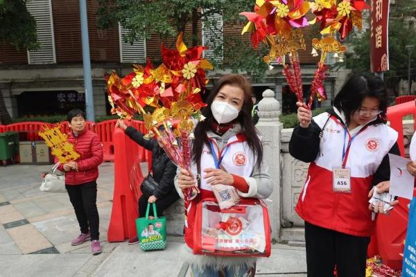 风车舞动、人山人海!佛山“行通济”现场直击 风车舞动、人山人海!佛山“行通济”现场直击