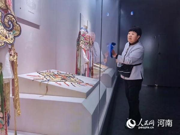 “宝藏阿姨”，保洁阿姨兼职博物馆讲解员→