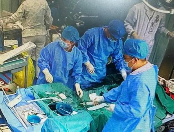 一湖南女子返工乘长途车不幸病危，家人无奈放弃治疗，医生提醒：警惕这种病！