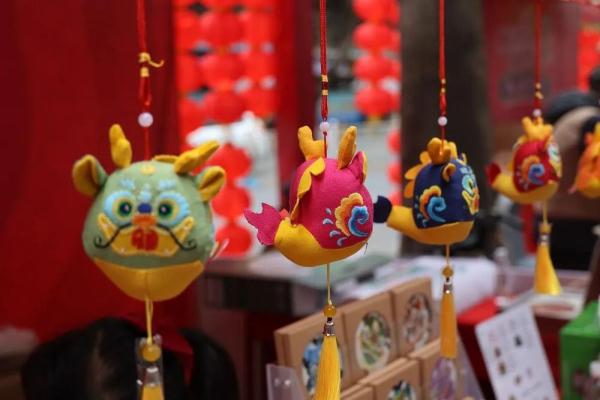 风车舞动、人山人海!佛山“行通济”现场直击 风车舞动、人山人海!佛山“行通济”现场直击