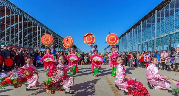 除了吃元宵赏花灯,河北人的正月十五还要做这些事→ 除了吃元宵赏花灯,河北人的正月十五还要做这些事→