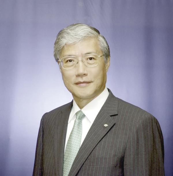 野村综合研究所首席经济学家辜朝明：日本走出“失去的30年”仍需时间