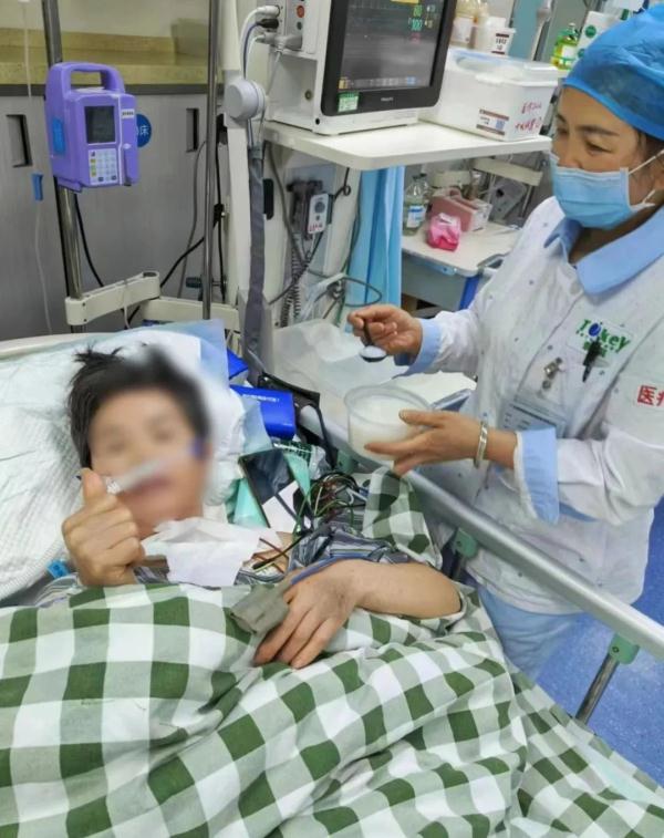 一下车就晕倒进ICU！节后返程警惕“经济舱综合征”