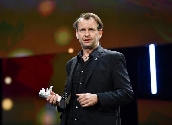 柏林电影节主竞赛单元各奖项揭晓