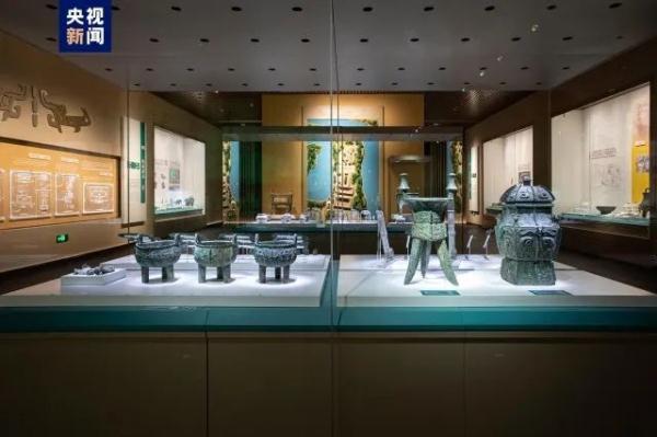 今天正式开放！近3000件套文物首次亮相