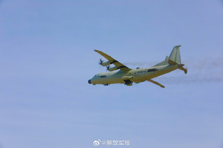 直击现场!北部战区海军航空兵某部组织开展飞行训练 直击现场!北部战区海军航空兵某部组织开展飞行训练