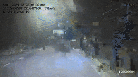 都找到了!5名英雄“接力”拦车 都找到了!5名英雄“接力”拦车