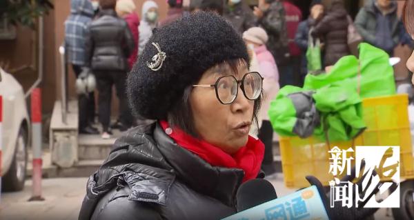 半年烧2次!沪一小区角角落落全是隐患!很多人就爱这么干,太危险 半年烧2次!沪一小区角角落落全是隐患!很多人就爱这么干,太危险