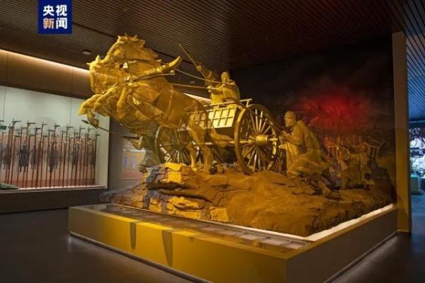 今天正式开放！近3000件套文物首次亮相