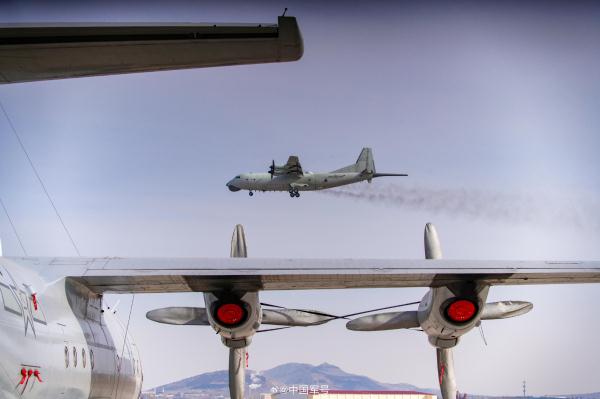 鹰击长空!海军航空兵云端砺剑 鹰击长空!海军航空兵云端砺剑