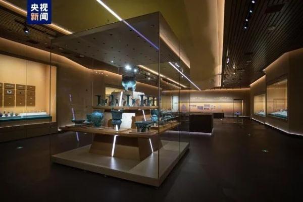 今天正式开放！近3000件套文物首次亮相
