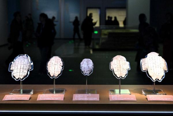 殷墟上新！近4000件珍贵文物再现3000年前文明辉煌