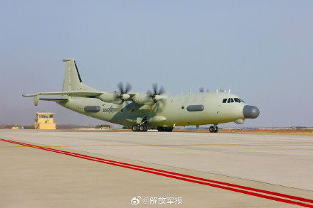 直击现场!北部战区海军航空兵某部组织开展飞行训练 直击现场!北部战区海军航空兵某部组织开展飞行训练