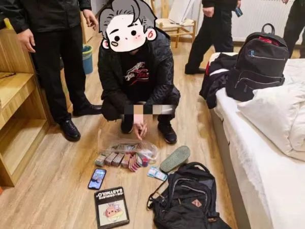 微信群聚赌、涉案金额10亿元!警方破获特大网络赌博案! 微信群聚赌、涉案金额10亿元!警方破获特大网络赌博案!