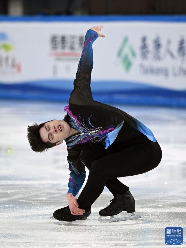 全冬会|花样滑冰公开组男子单人滑自由滑赛况 全冬会|花样滑冰公开组男子单人滑自由滑赛况