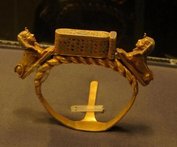 全球最大规模、亚洲最高等级！今年夏天，到上博看法老雕像