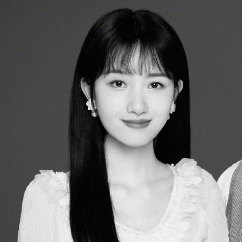 痛心!29岁女作家患罕见病去世 痛心!29岁女作家患罕见病去世