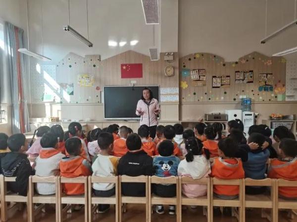 “神兽”回笼!昆明各中小学、幼儿园“花式”迎接→ “神兽”回笼!昆明各中小学、幼儿园“花式”迎接→