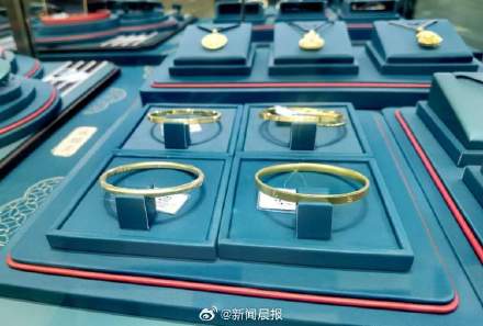 买新首饰太贵，熔旧首饰打金成潮流！每克工费仅15元