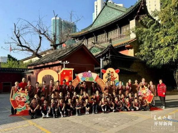 “神兽”回笼!昆明各中小学、幼儿园“花式”迎接→ “神兽”回笼!昆明各中小学、幼儿园“花式”迎接→