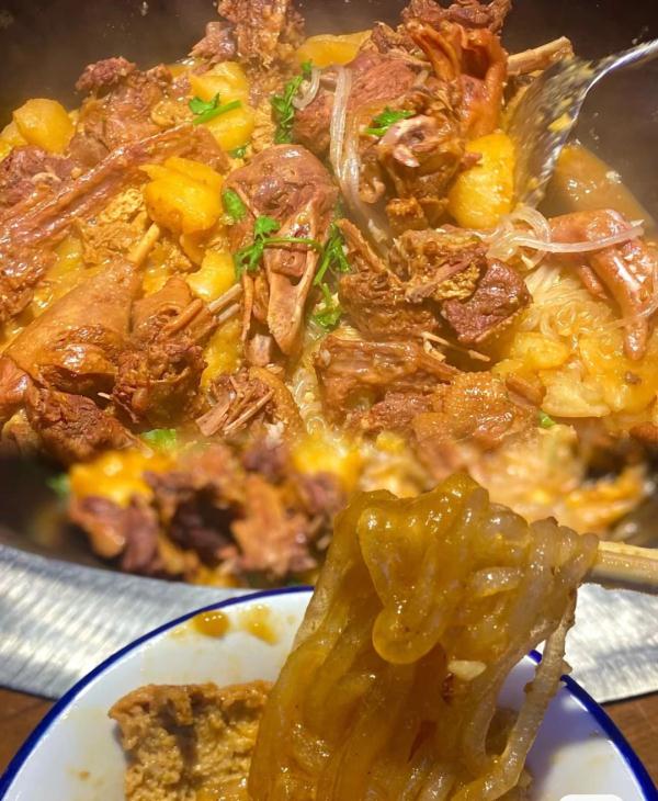 一个冬天消耗近200万只|铁锅炖爆火背后的龙江“鹅经济” 一个冬天消耗近200万只|铁锅炖爆火背后的龙江“鹅经济”