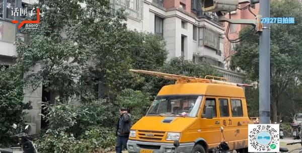 哭诉！上海嘉定一小区突发火情，消防设施几乎无效，亲历者发声：差点走远了......